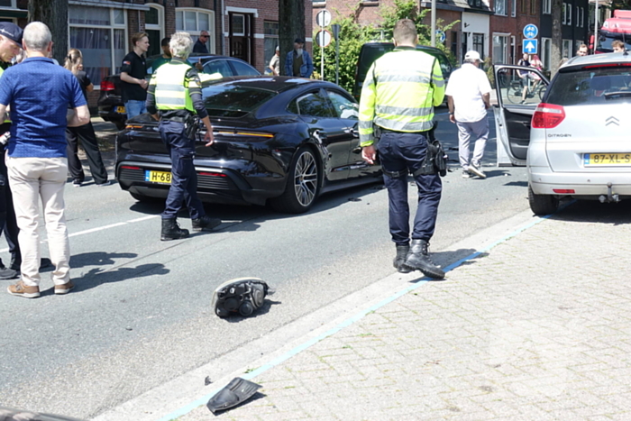 Porsche van bijna 150 000 beschadigd na botsing