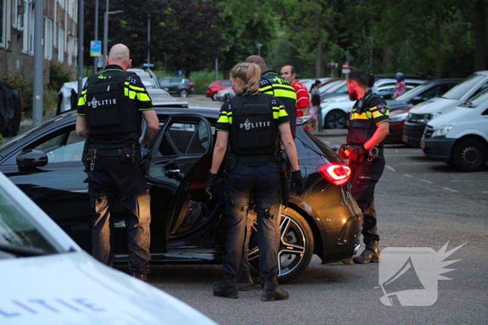 Politie zoekt dader na schietpartij