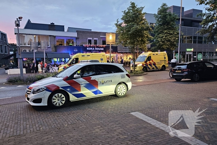 Persoon gewond na val van hoogte