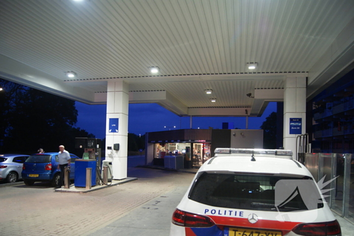 Politie zoekt dader(s) na overval op tankstation