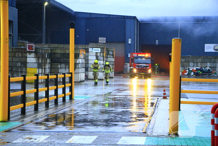 Veel rook- en stankoverlast door brand bij afvalverwerker