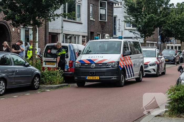 Achtervolging eindigt met beschadigde voertuigen, bestuurder ontkomen