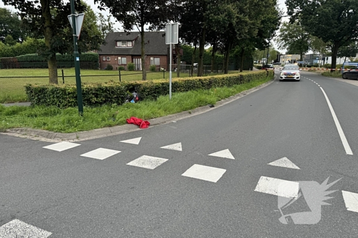 Automobilist rijdt door na ernstige aanrijding met scooterrijder