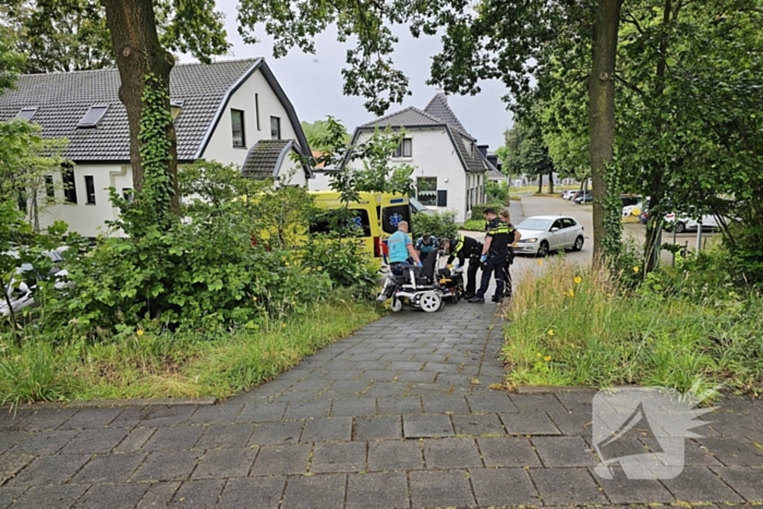 Vrouw gewond na val uit rolstoel