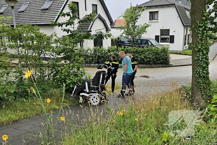 Vrouw gewond na val uit rolstoel
