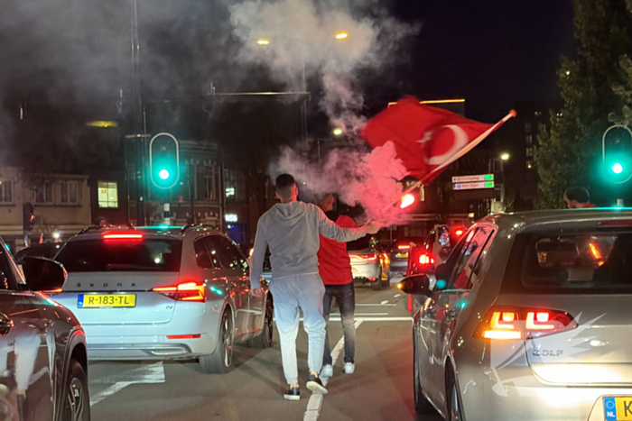 Kruising bezet door Turken na EK-winst