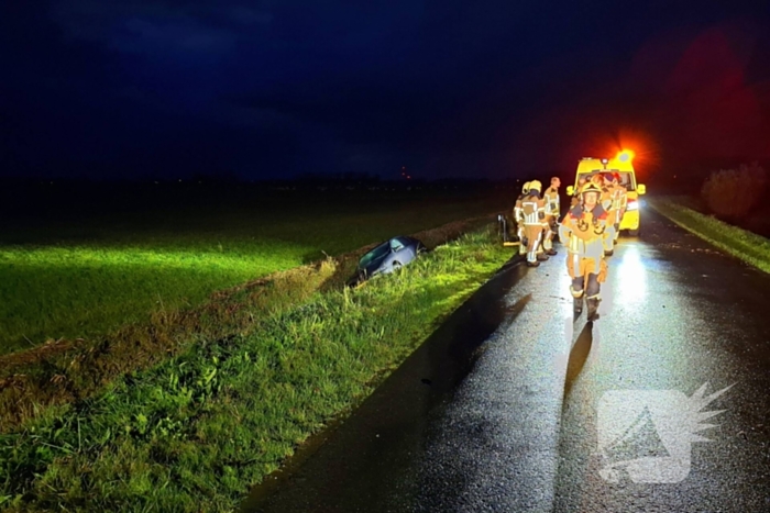 Bestuurder en bijrijder spoorloos na ongeval