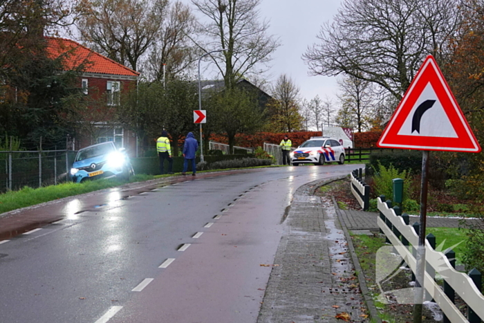 Auto ramt hekwerk kapot