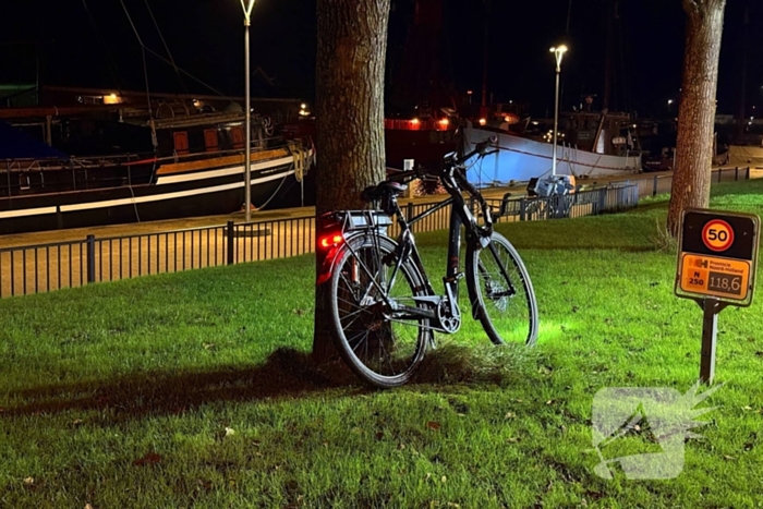 Fietser gaat hard onderuit en raakt gewond