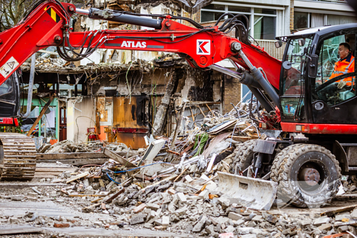 Vijf woningen en bruidsmodezaak weggeblazen door mega-explosie