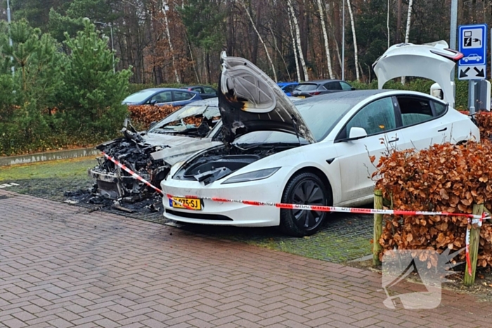 Nacontrole na brand elektrische auto's