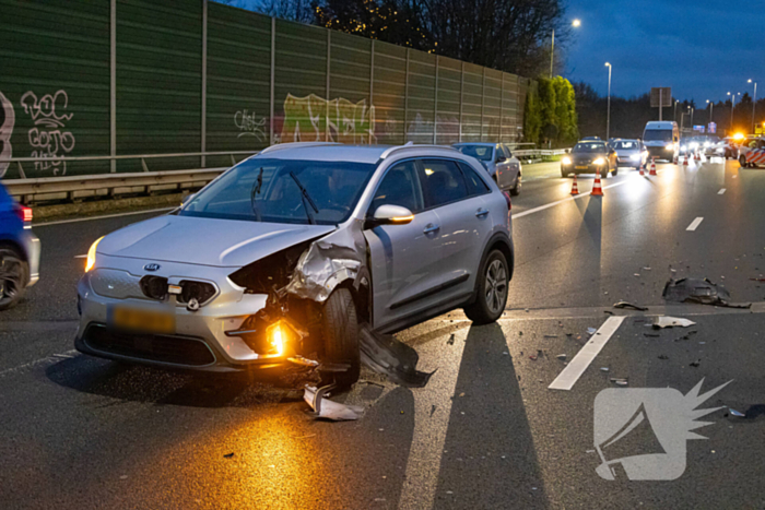 Drie voertuigen betrokken bij ongeval op snelweg