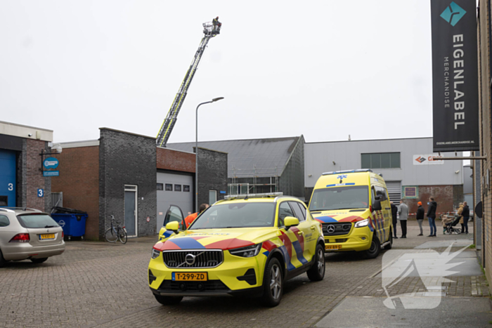Grote brand in bedrijfspand