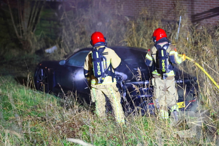 Porsche Taycan vermoedelijk in brand gestoken