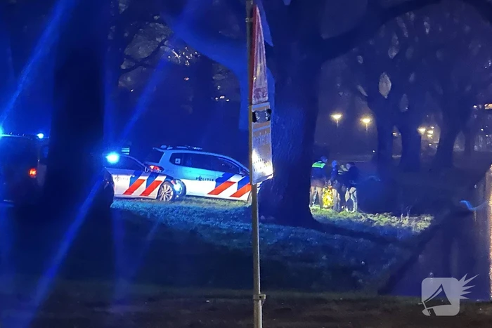 Politie schiet verdachten neer