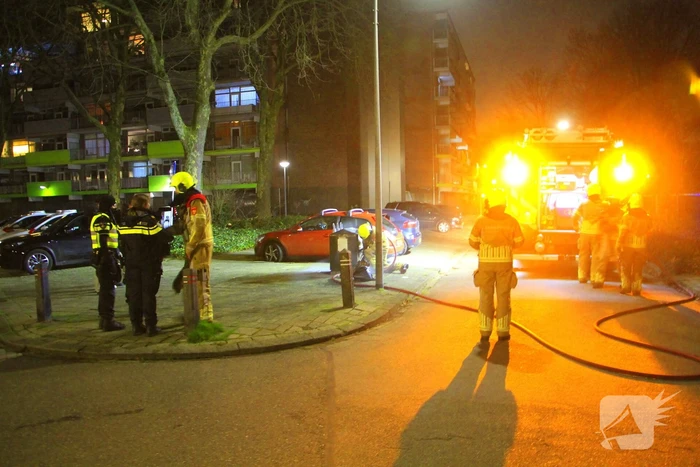 Vuurwerk veroorzaakt brand in ondergrondse vuilcontainer