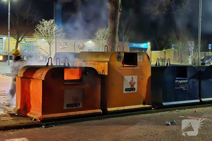 Containerbrand door vuurwerk