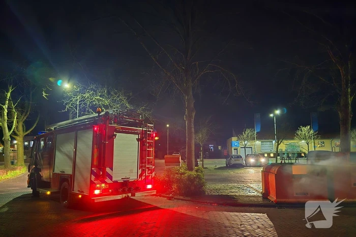 Containerbrand door vuurwerk