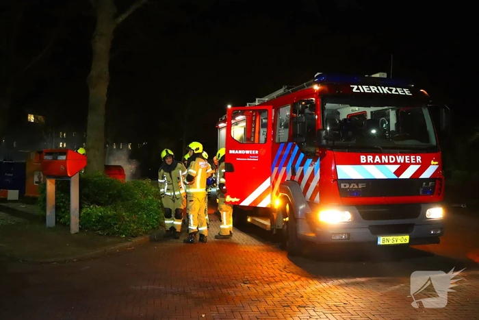 Containerbrand door vuurwerk
