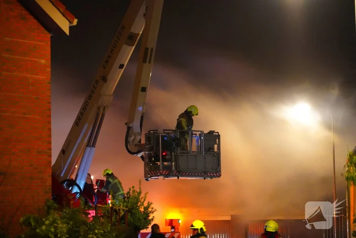 Ontruiming wegens uitslaande brand