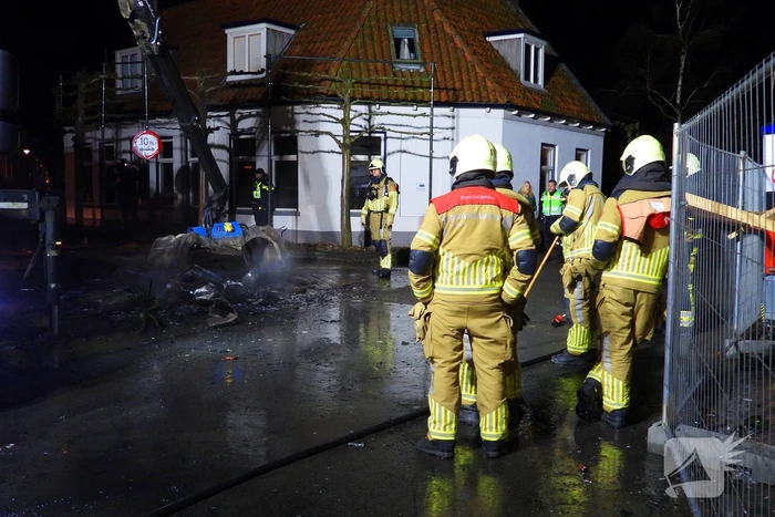 Mobiele eenheid ingezet bij afvalbrand