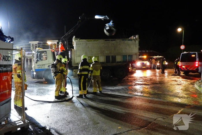 Mobiele eenheid ingezet bij afvalbrand