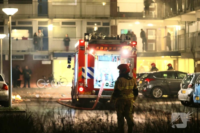 Brandweer ingezet voor brandend afval
