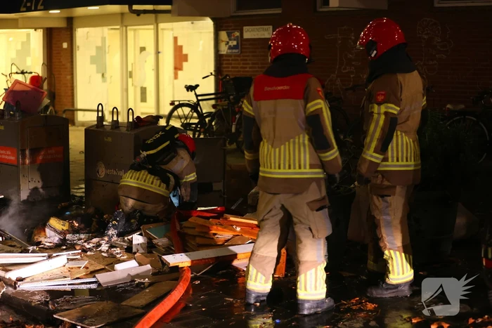 Brandweer ingezet voor brandend afval