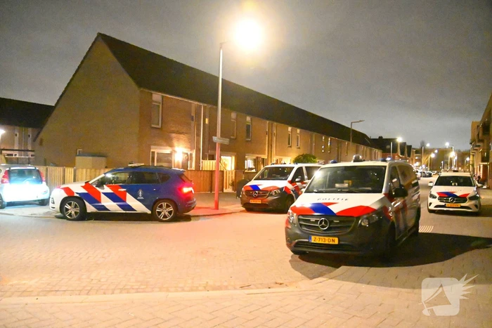 Ramen uit voordeur geblazen bij explosie