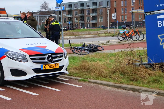 Fietser geschept door automobilist