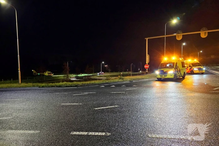 Traumateam assisteert bij medische noodsituatie