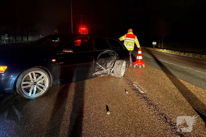 Auto in de slip bij oprit