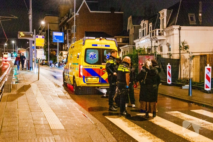 Persoon geschept bij tramhalte