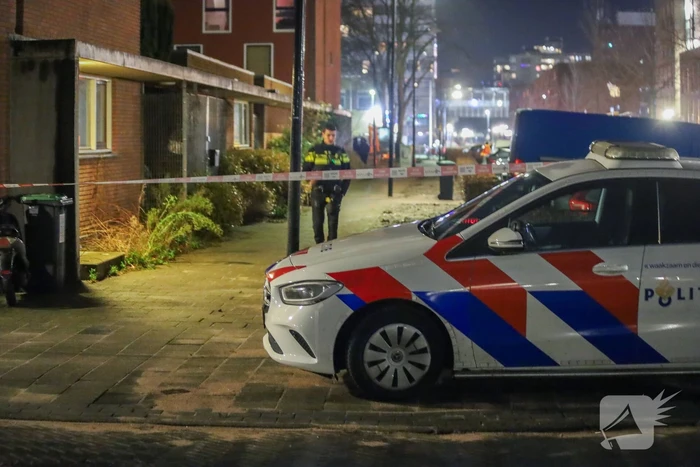 Explosie bij woning, buurtbewoners opgeschrikt