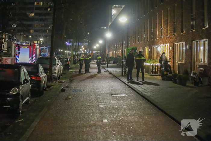 Explosie bij woning, buurtbewoners opgeschrikt