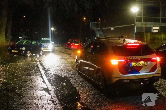 Automobilist negeert stopteken, politie start achtervolging