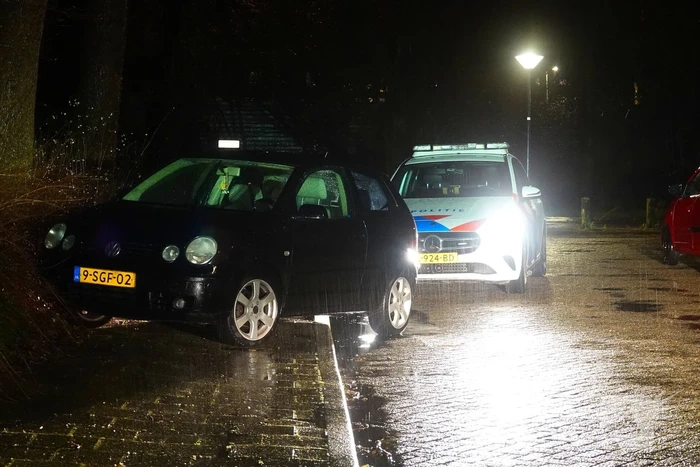 Automobilist negeert stopteken, politie start achtervolging