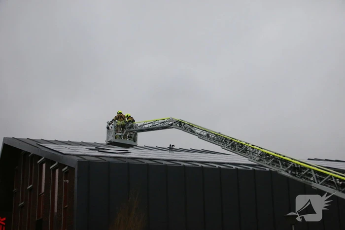 Losgeraakte zonnepanelen veilig verwijderd