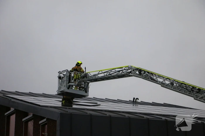 Losgeraakte zonnepanelen veilig verwijderd