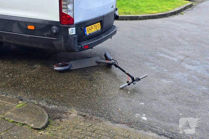 Ongeval tussen bezorger en bestuurder elektrische step