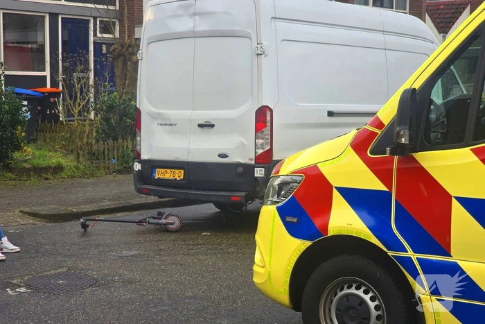 Ongeval tussen bezorger en bestuurder elektrische step