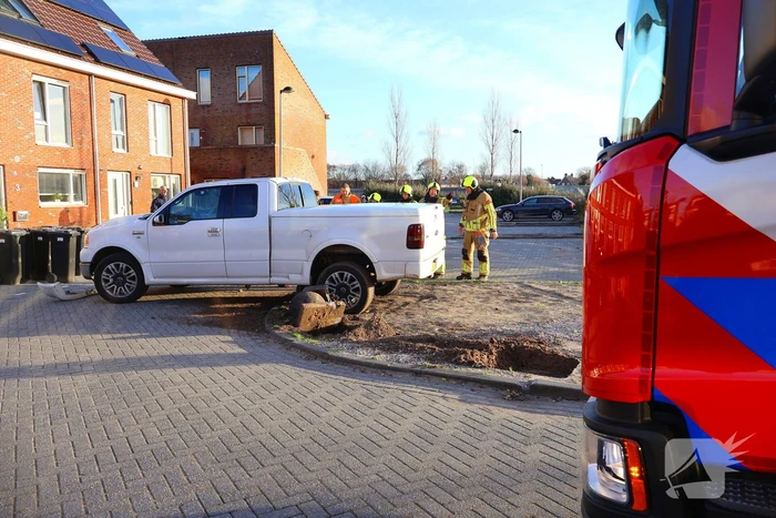 Ongeval met Ford F-150 veroorzaakt flinke schade
