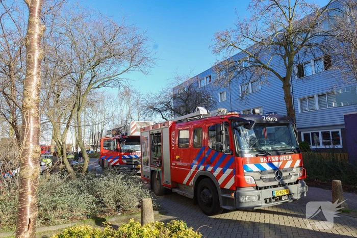 Snelle actie voorkomt ernstige schade bij keukenbrand