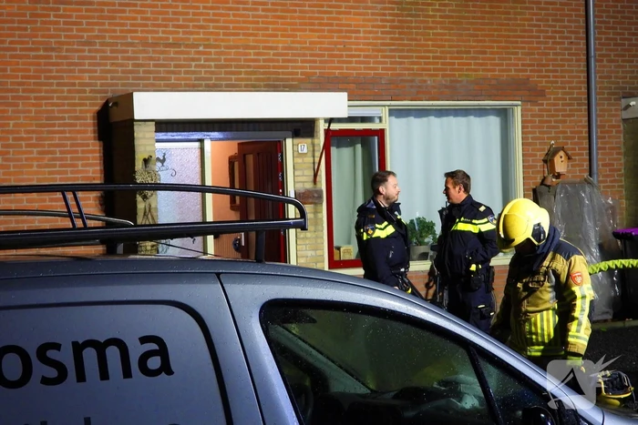 Brandweer ingezet bij woningbrand