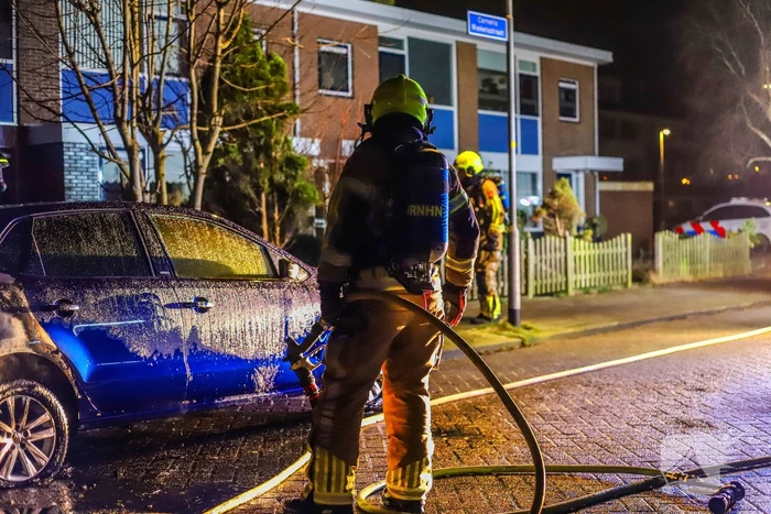 Voertuig in vlammen op: schade onherstelbaar