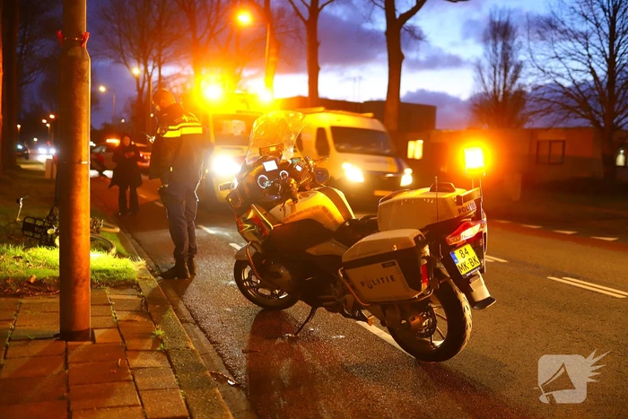 Meisje op fiets gewond bij aanrijding met automobilist