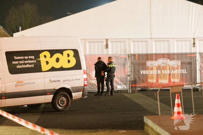 Gewonde en aanhouding bij steekpartij
