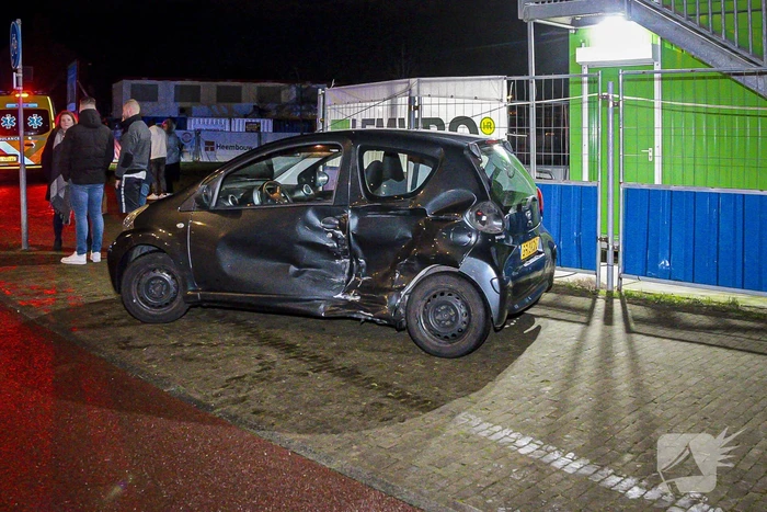 Forse schade na botsing tussen voertuigen