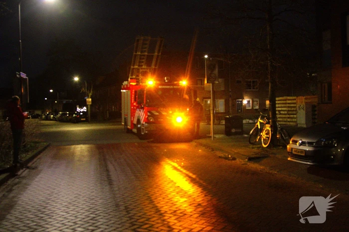 Kat weer herenigd met eigenaar nadat brandweer in actie komt