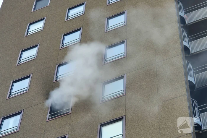 Flatbewoners geavacueerd bij brand in flatwoning